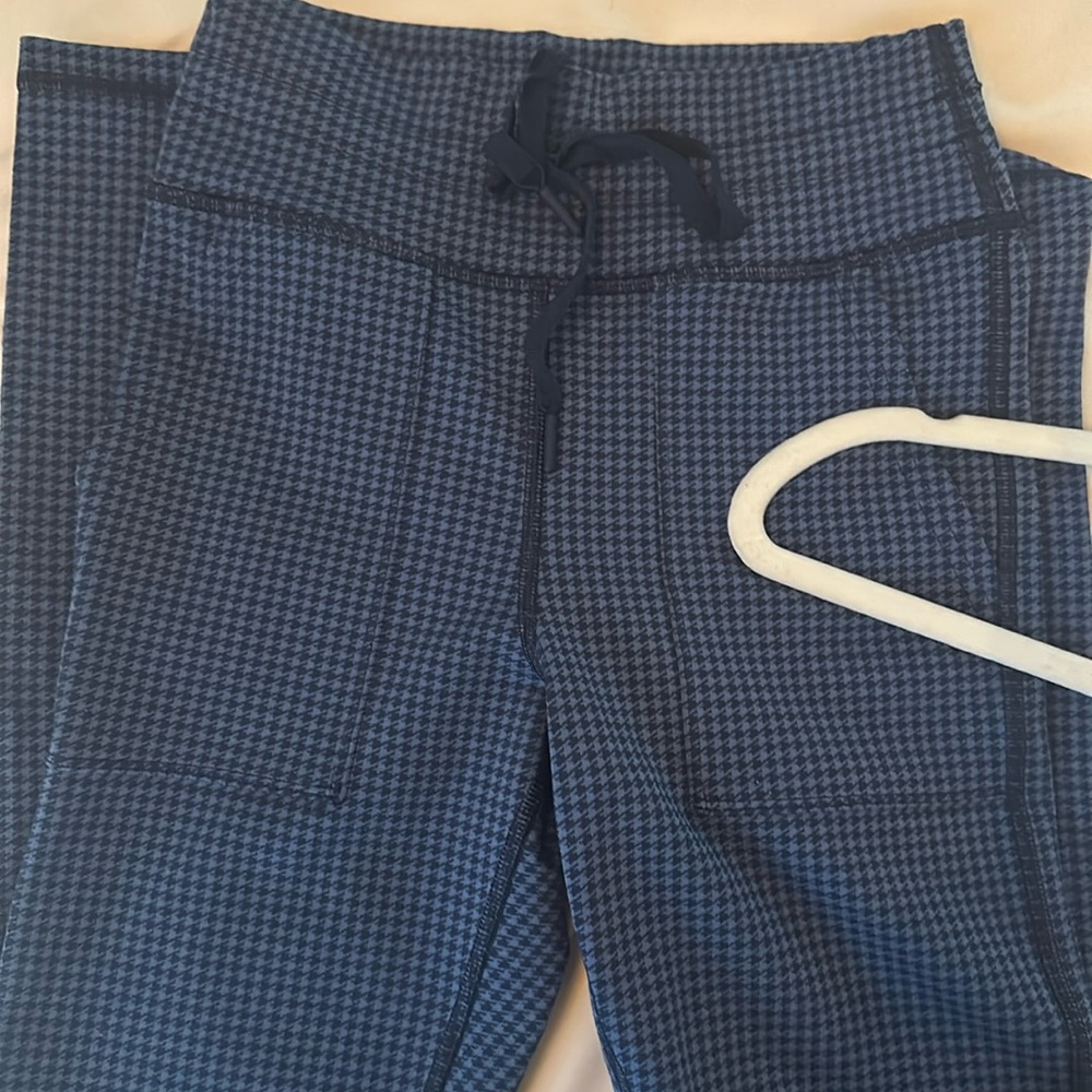 Aerie Blue Houndstooth Leggings